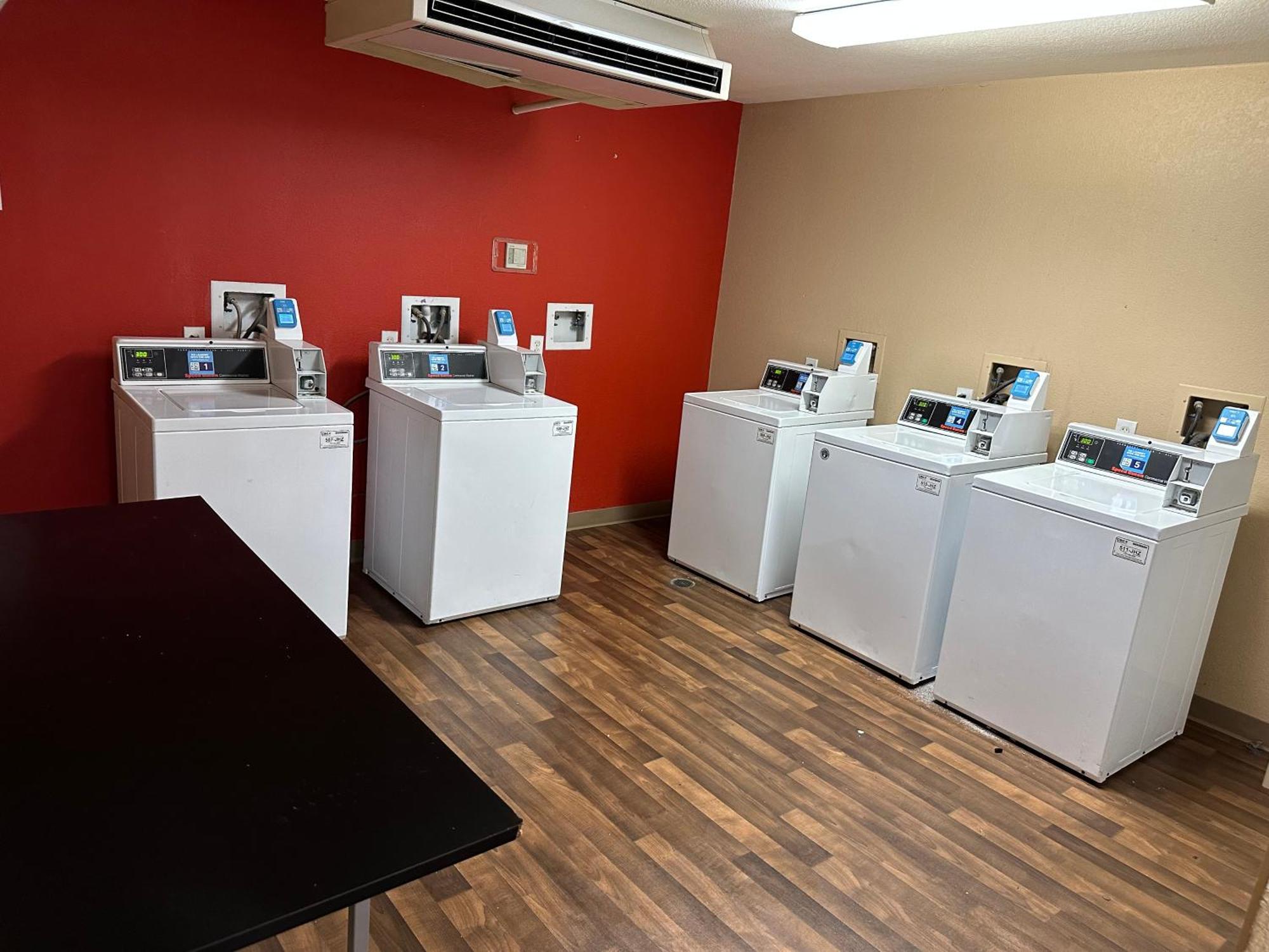 Red Roof Inn ساوثفيلد المظهر الخارجي الصورة
